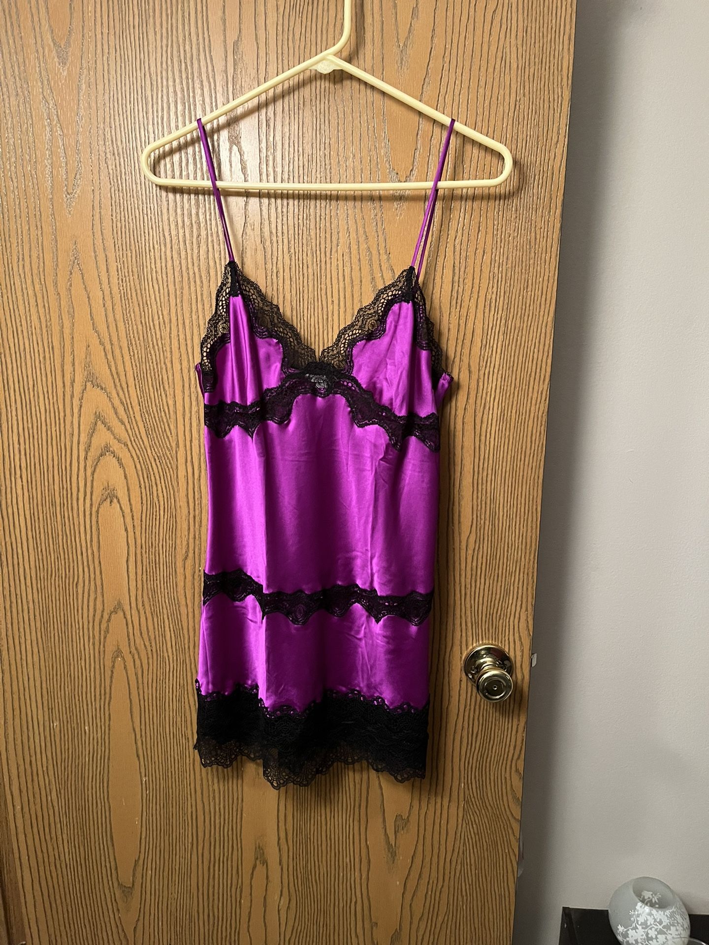 VS nightgown