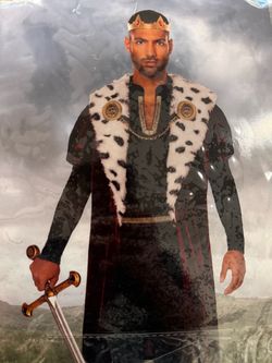 Halloween costume Doble King