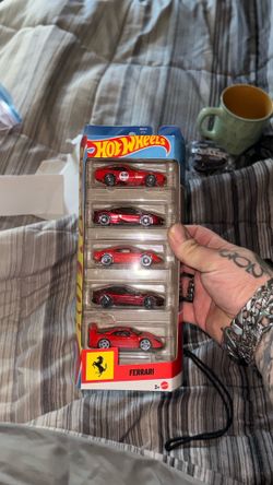 Ferrari five pack hot wheels