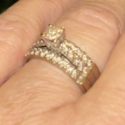 White Gold Wedding Ring 