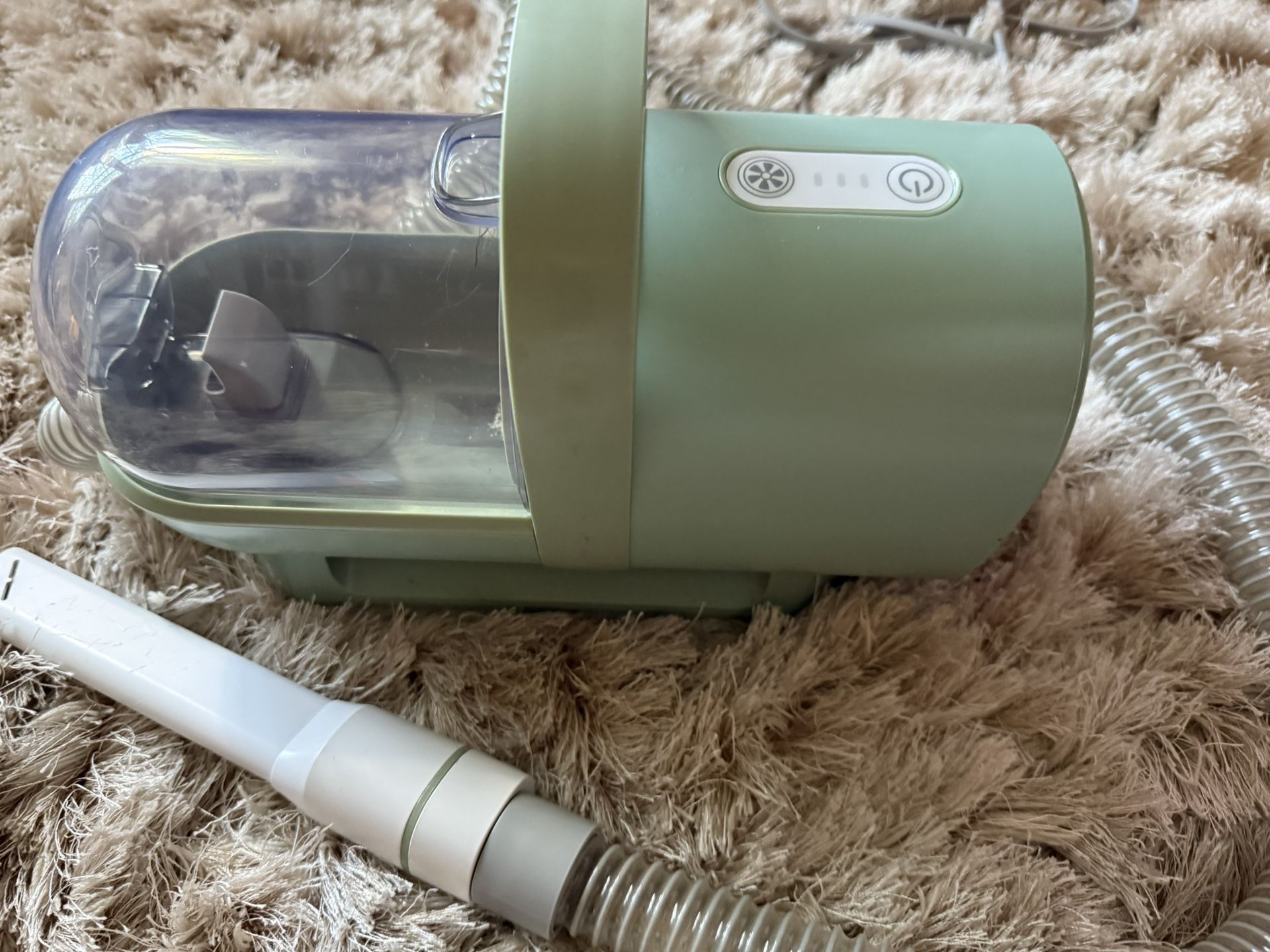 Small Vacuum/ Pet Grooming Set