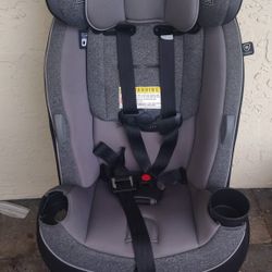 Safety 1st Grow And Go. All in One Convertible Car Seat 