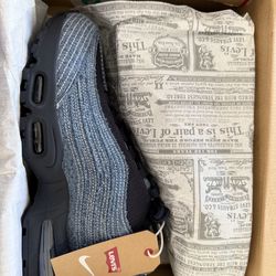 Nike Air Max 95 O.G  Levis 