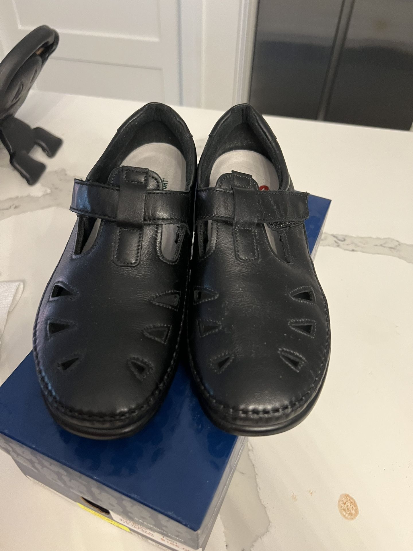 SAS Shoes Size 91/2 w