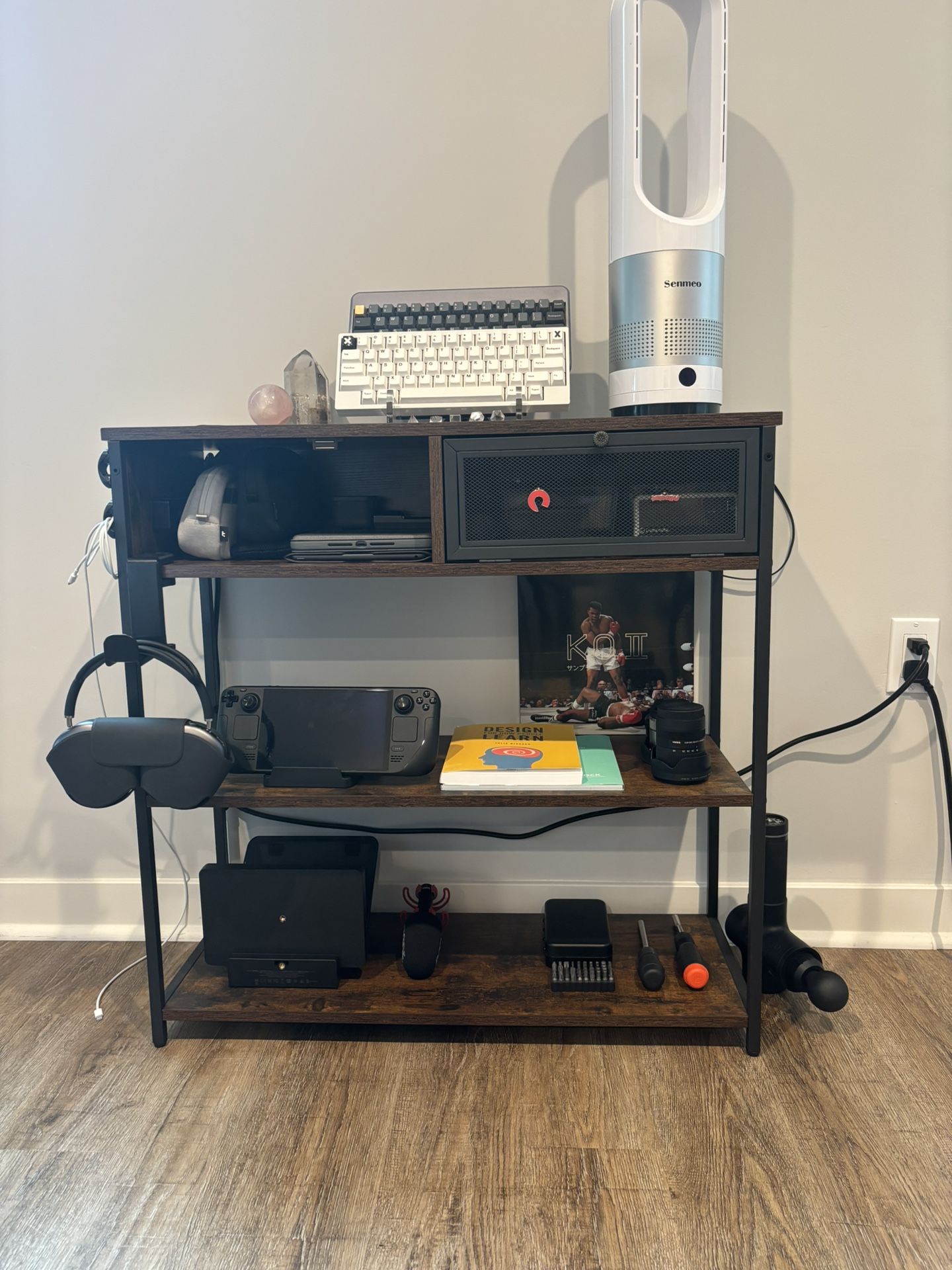 32” Console Table with Charging Station