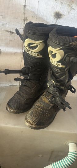 Motorcycle boots size 9  OBO