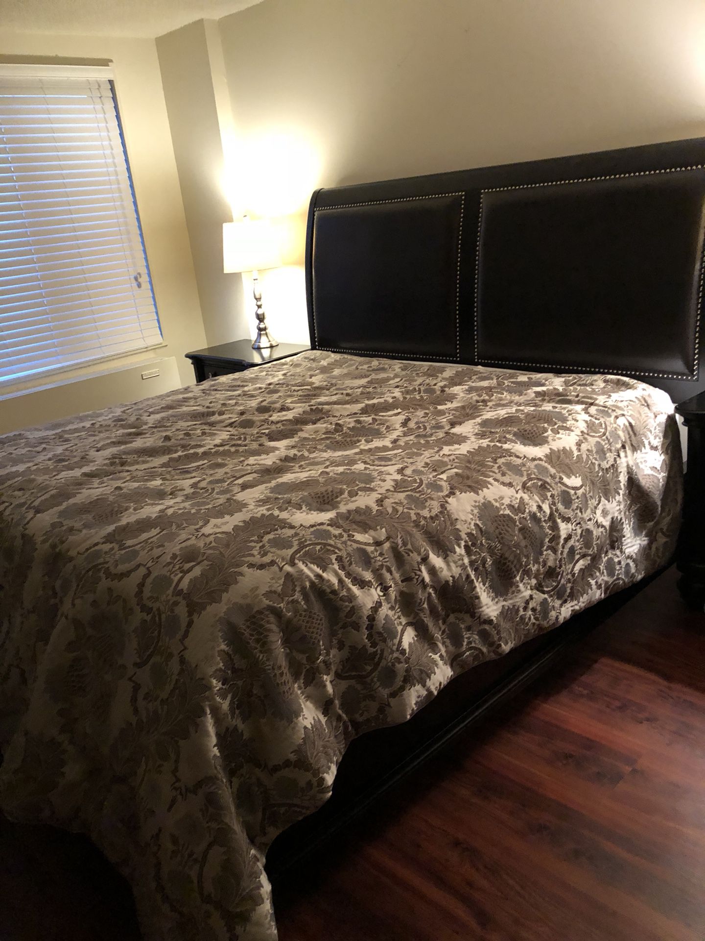 King Size Bedroom Set with Mattress