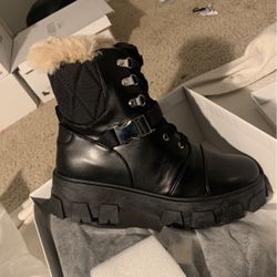 Cape Robbin Size9 Darth Black Boot