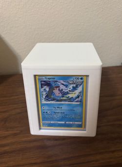 Pokémon hard cover show case (no card)