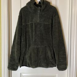 Men’s Pullover Hoodie 