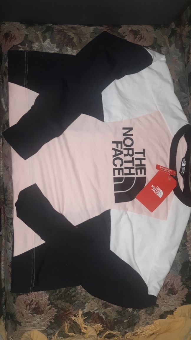 Cropped crew neck