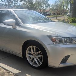 2014 Lexus CT 200h