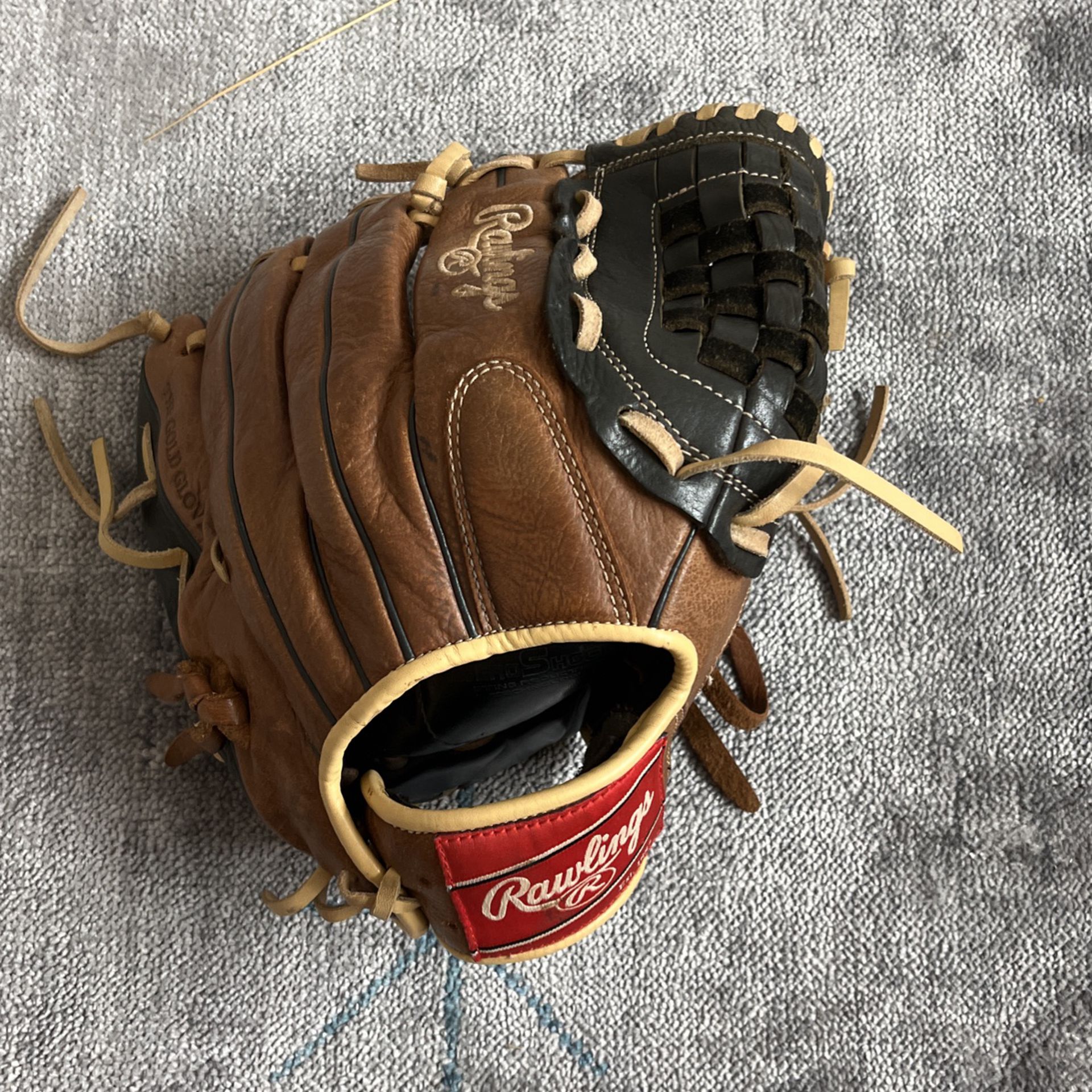 Rawlings Baseball Glove 12 Inches 