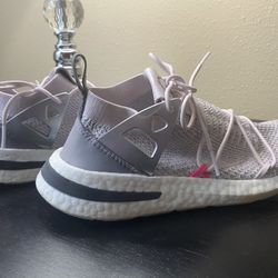 Adidas Pure Boost - Women Size 6.5 