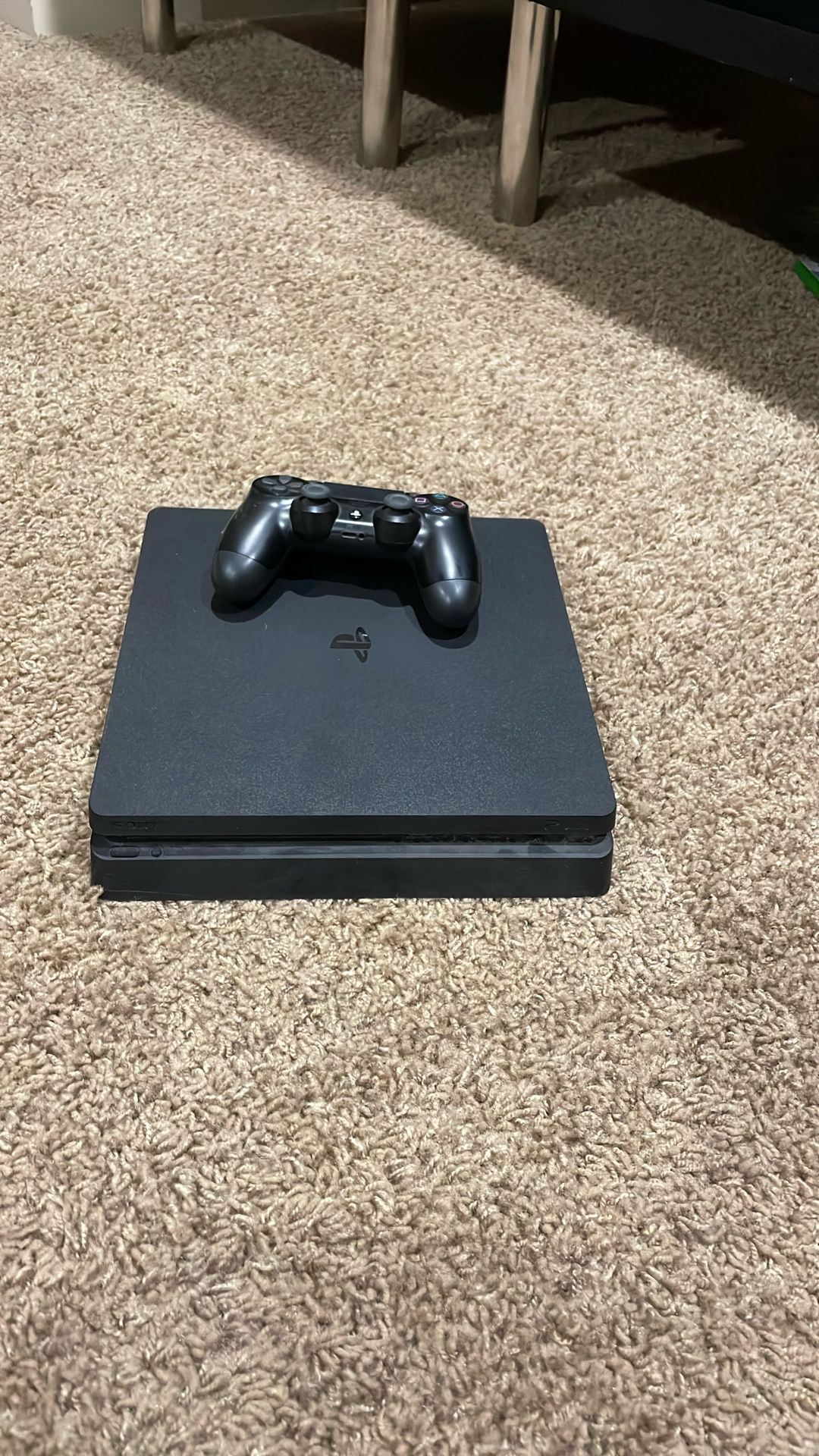 PS4 With game included