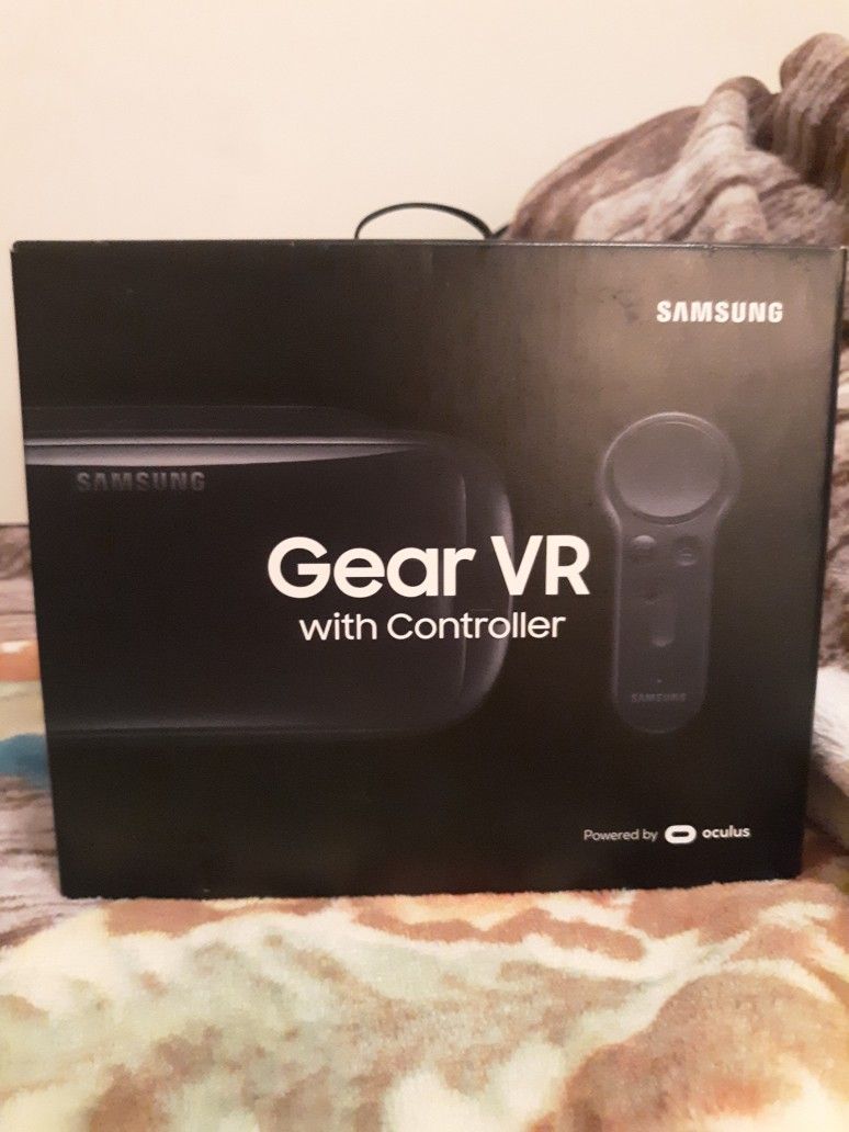 Samsung VR Gear with Controller 