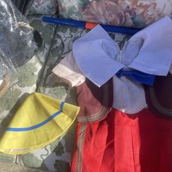 Old Fashion Pinochio Costume (Age: 4 Years)