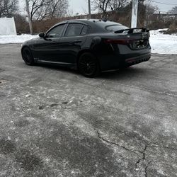 2017 Alfa Romeo Giulia