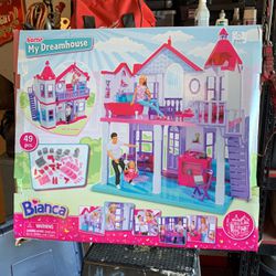 Barbie Doll House 