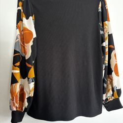  Huge Selection Of Plus Size Woman’s Clothes! 