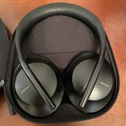 Bose NC 700 Headphones 