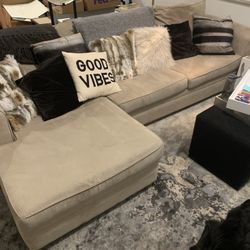 Beige Couch/Loveseat