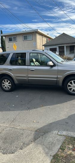 2005 Buick Rainier