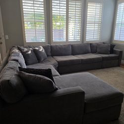 6 Peice Sectional Sofa