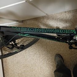 Schwinn Mountain Bike 26 In Sidewinder 21 Speed