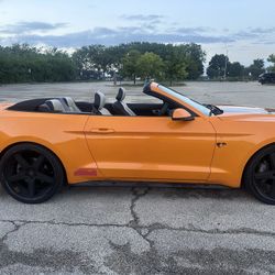 2018 Ford Mustang