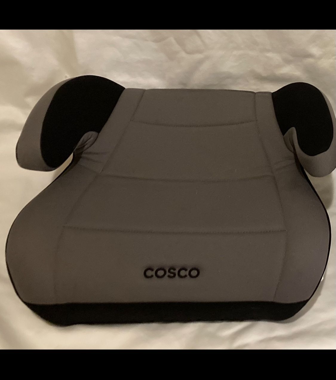 BOOSTER SEAT