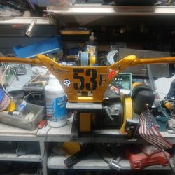 Bombshell Bars With Custom Plate