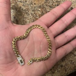 10k Cuban Bracelet 