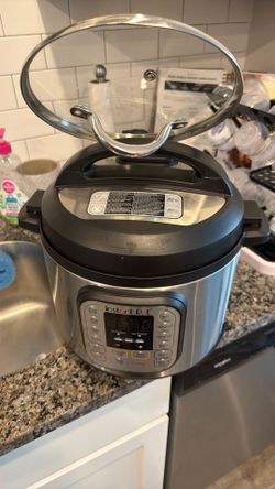Instant pot. Used.