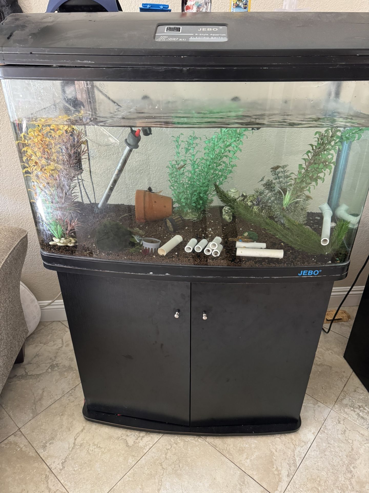 Fish Tank W Stand (Free) 
