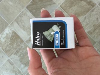Halco lighting - halogen light bulb