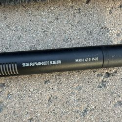 sennheiser mkh 416 P48 With Windscreen And Pole