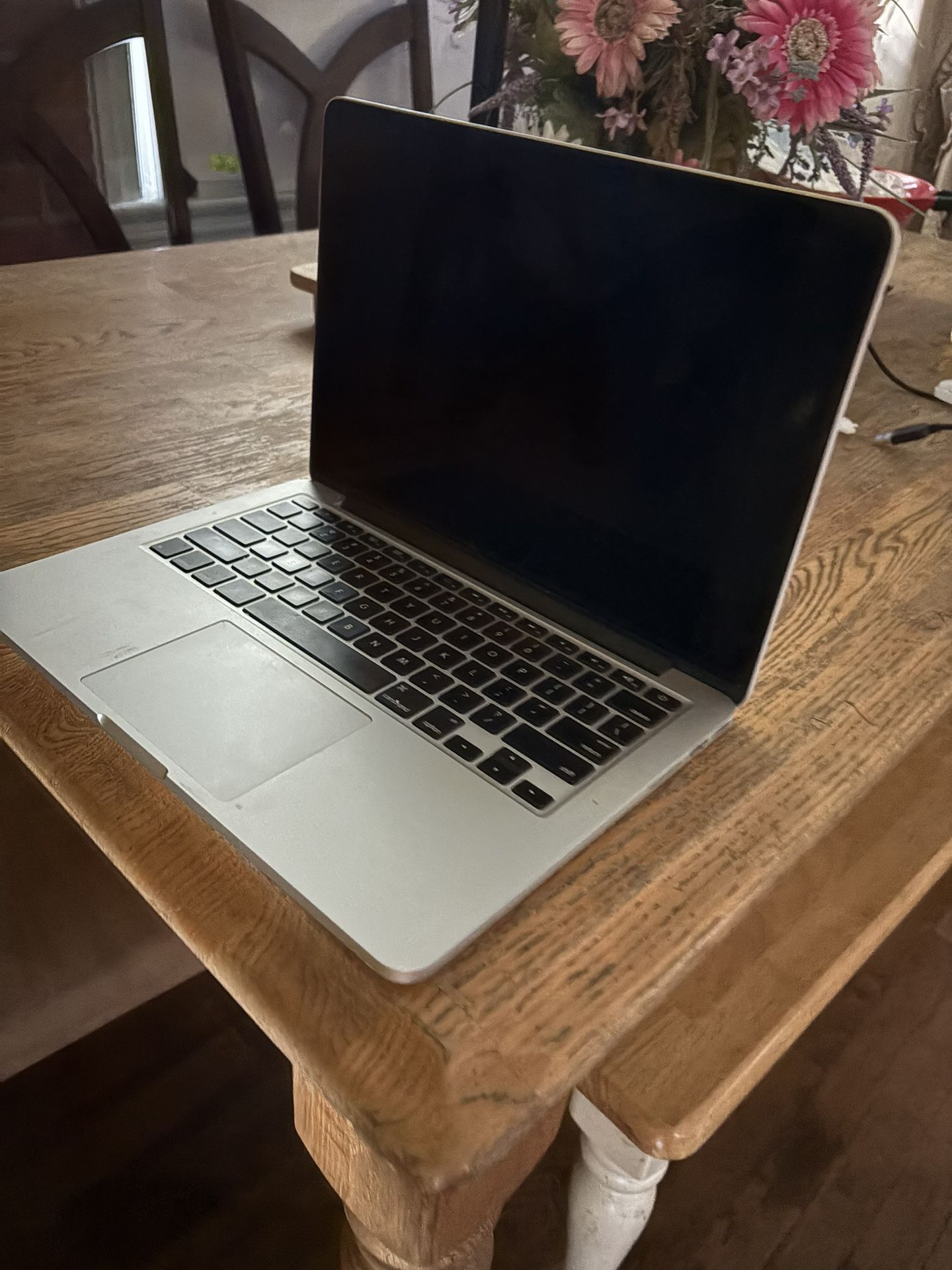Mac Book