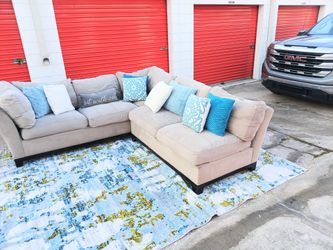 Cindy Crawford L shaped Sectional Sofa