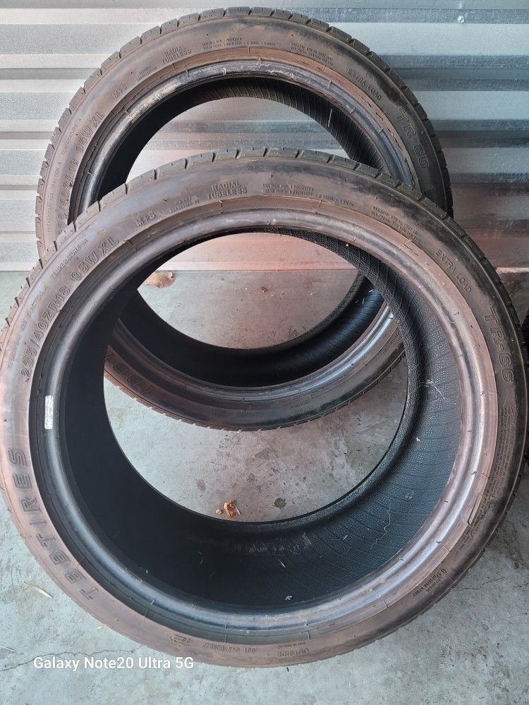 4 Tires Size 235/40. 18