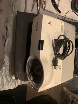 Epson PowerLite 410W H330A LCD Short-Throw Projector