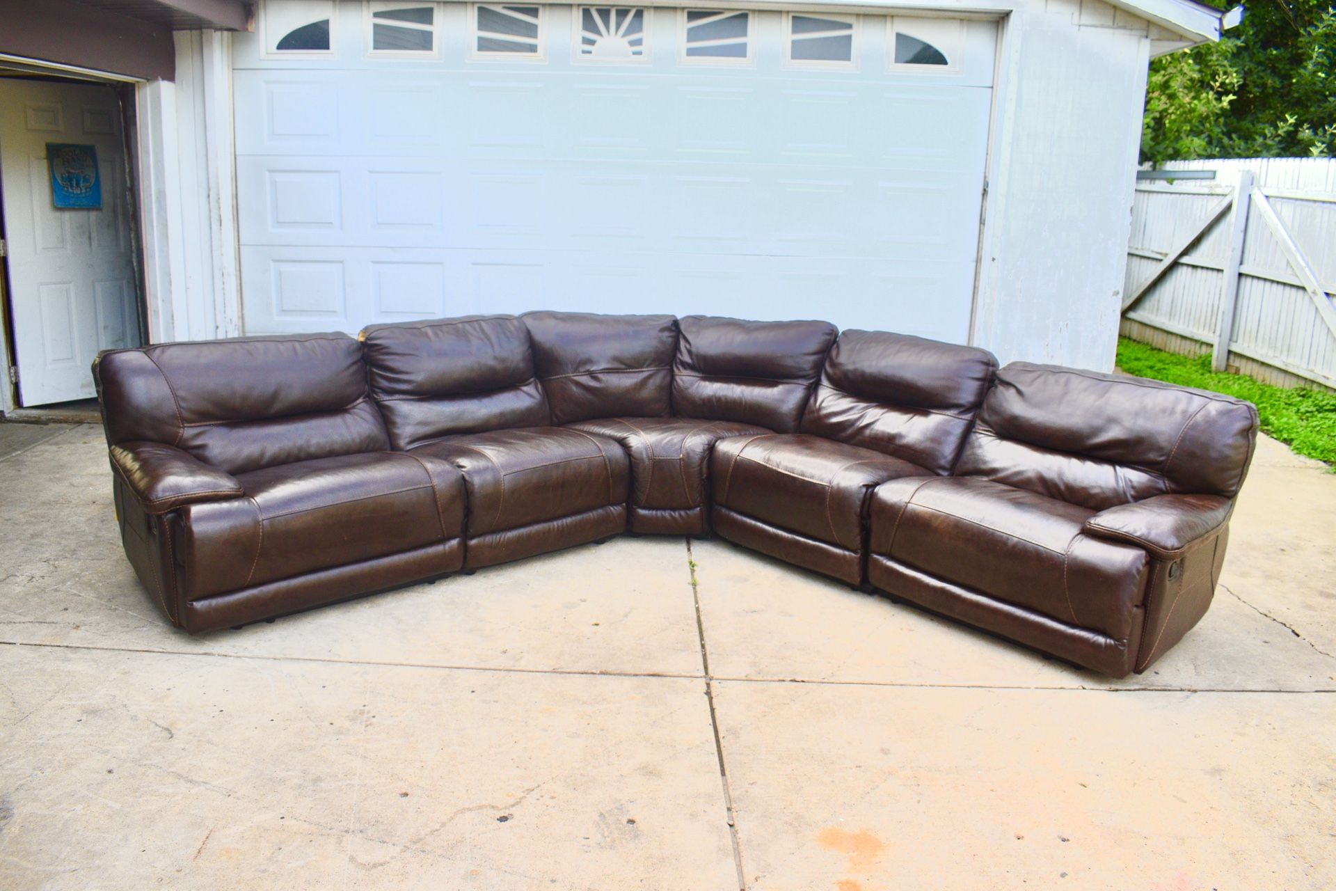 🚚 Free Delivery! Ashley Leather Sectional Recliner couch sofa Electric