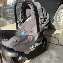 Car seat(NUNA) and Rocker (4moms)