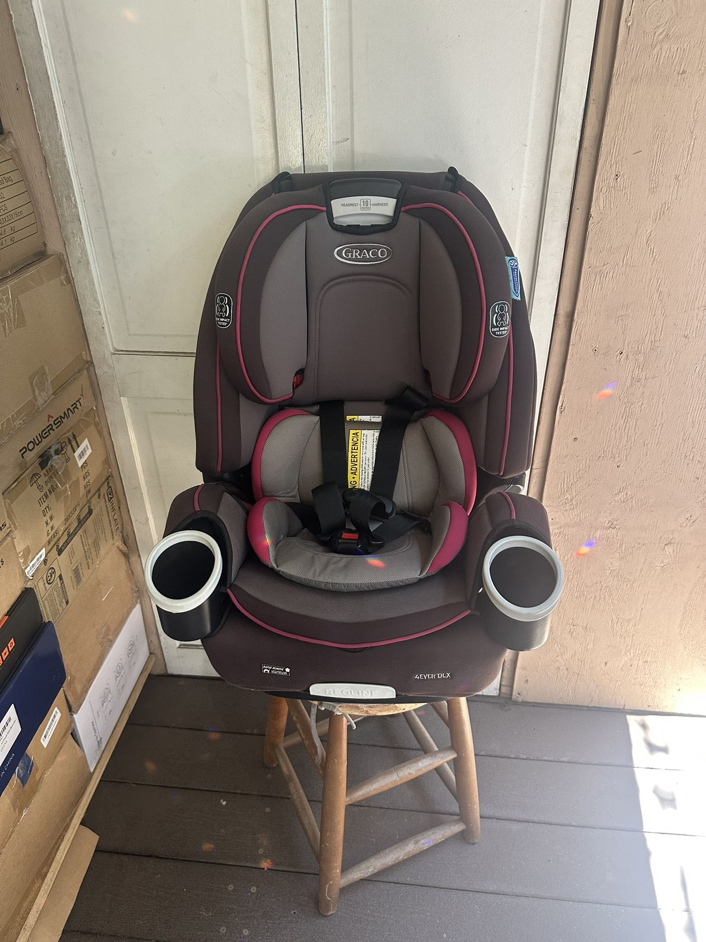 Graco 4ever Car Seat This Graco car seat is in great condition
