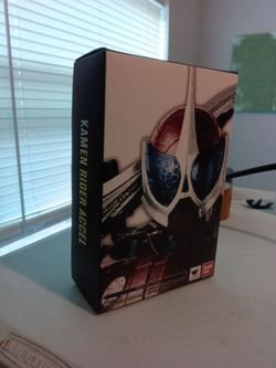Bandai S.H.Figuarts Kamen Rider Accel Figure