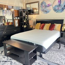 Queen bedframe with nightstand, dresser, and light mirror