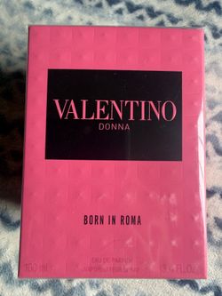 Valentino Born in Roma Donna
