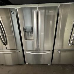 WHIRLPOOL FRENCH 3 DOOR REFRIGERATOR WITH ICE / WATER DISPENSER 