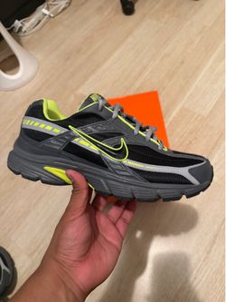 Nike Initiator Size 10