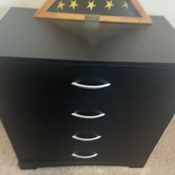 Queen sized bedroom set